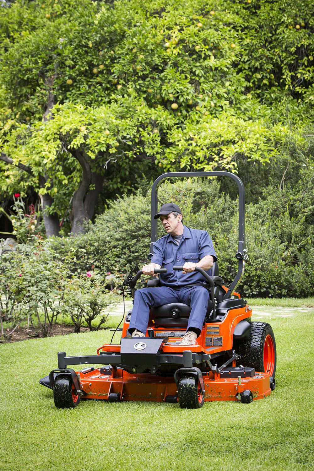 Kubota ZD1200 2