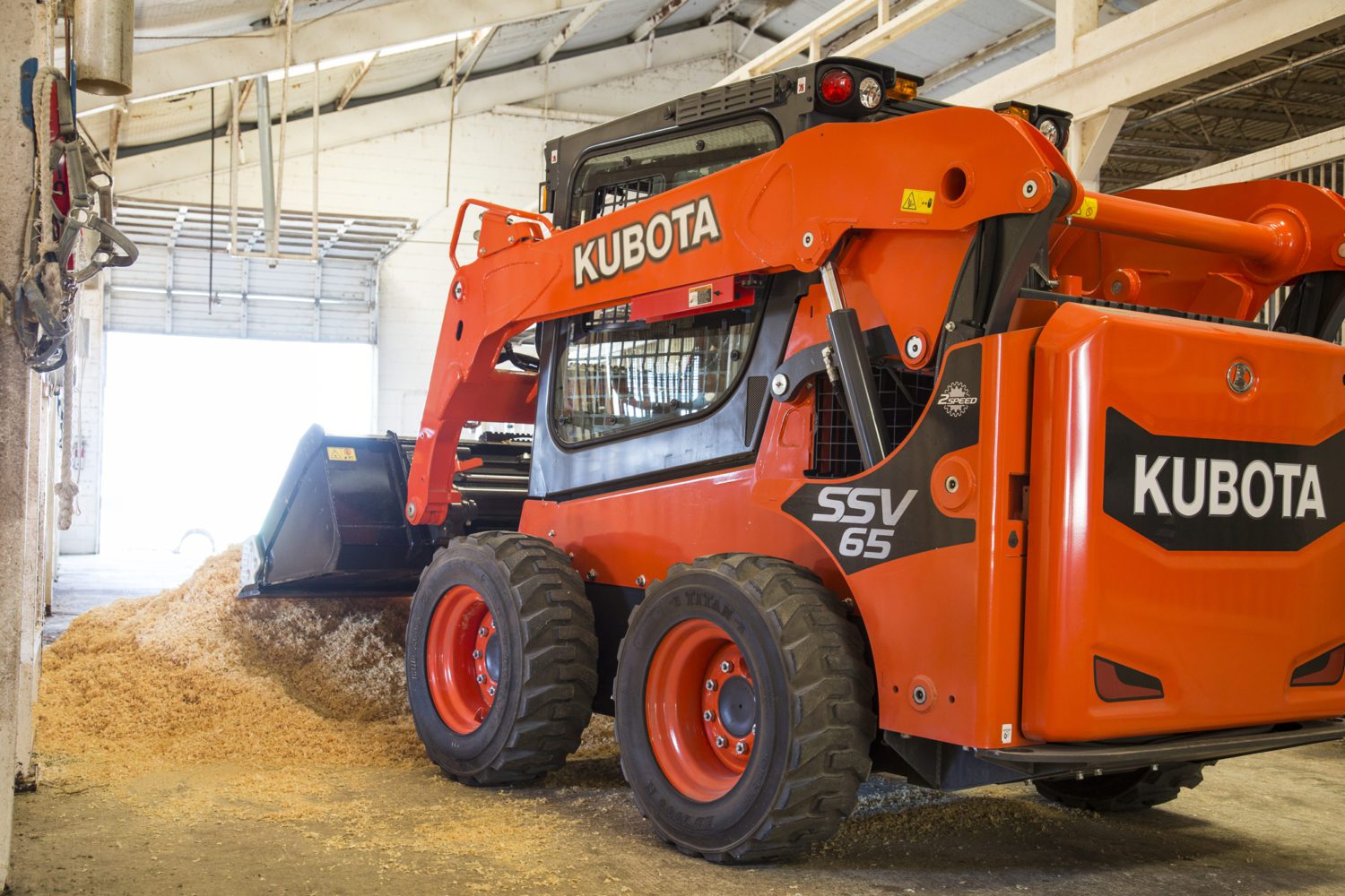 Kubota SSV75 5