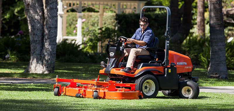 Kubota F90