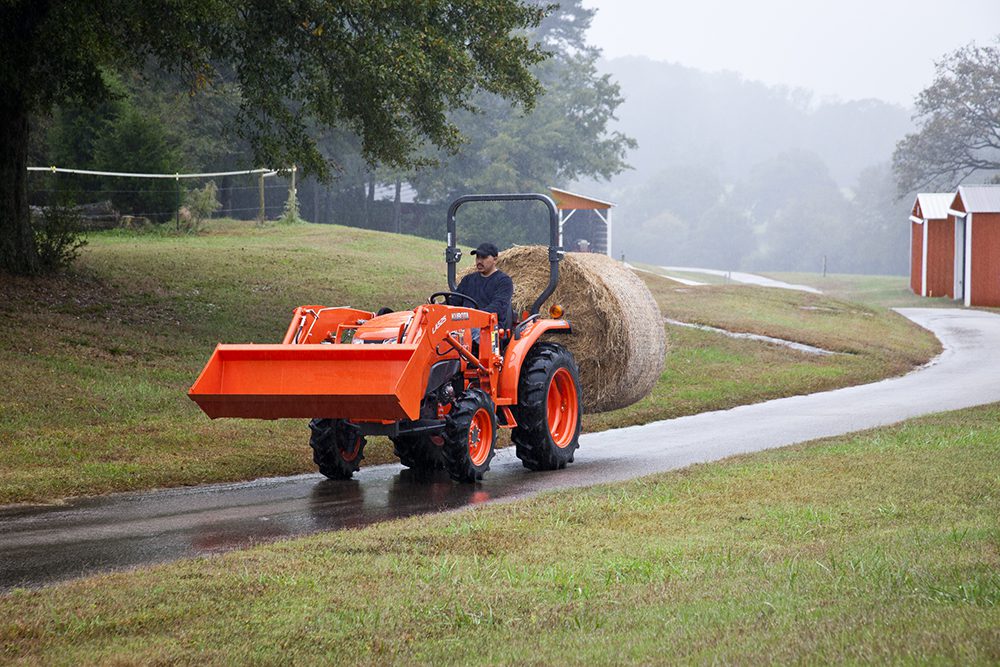 Kubota L01 1