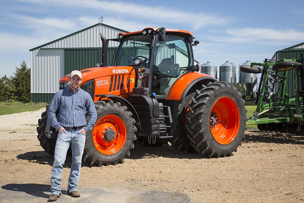 Kubota M7-2 3