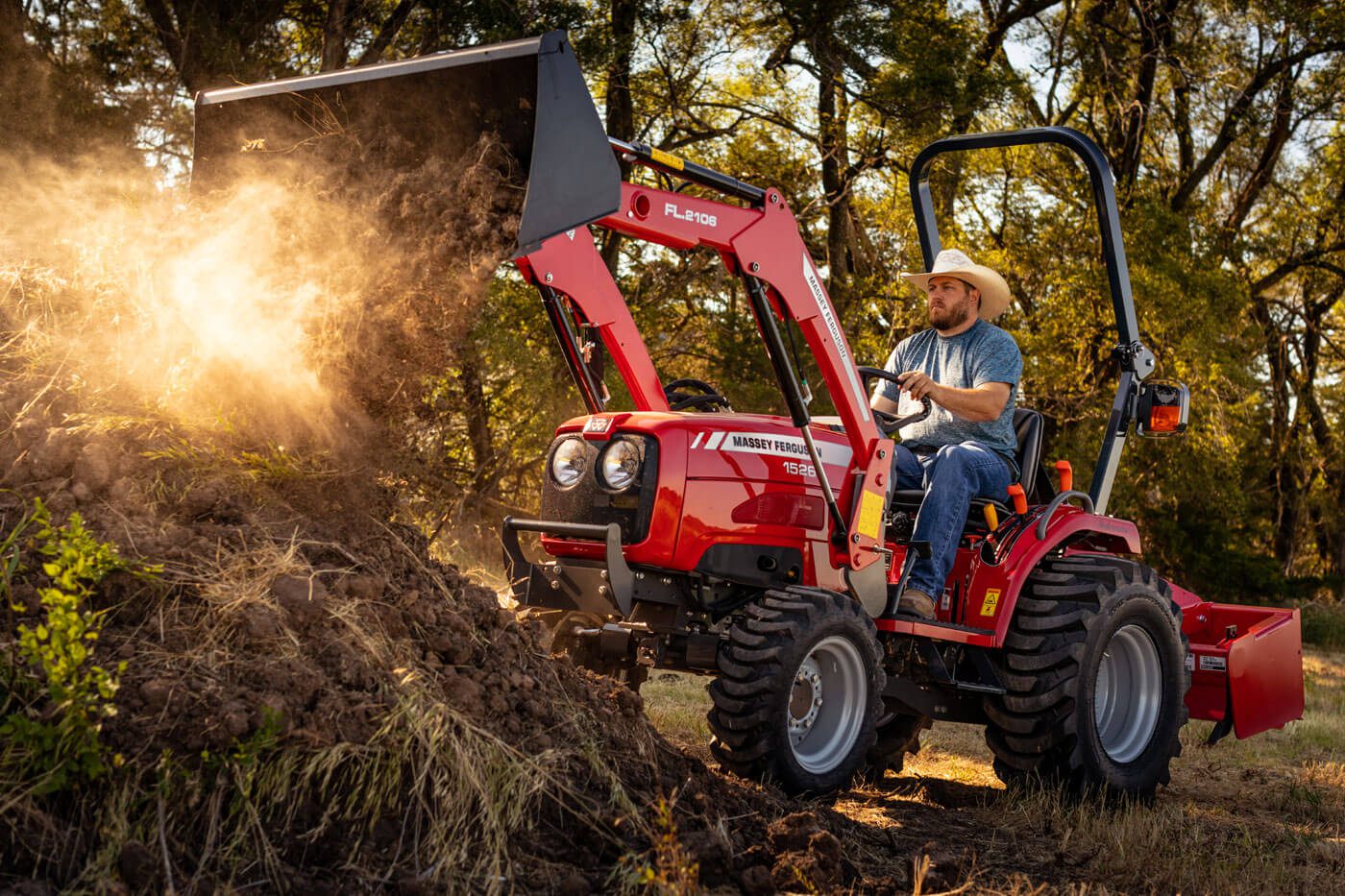MASSEY FERGUSON 1526