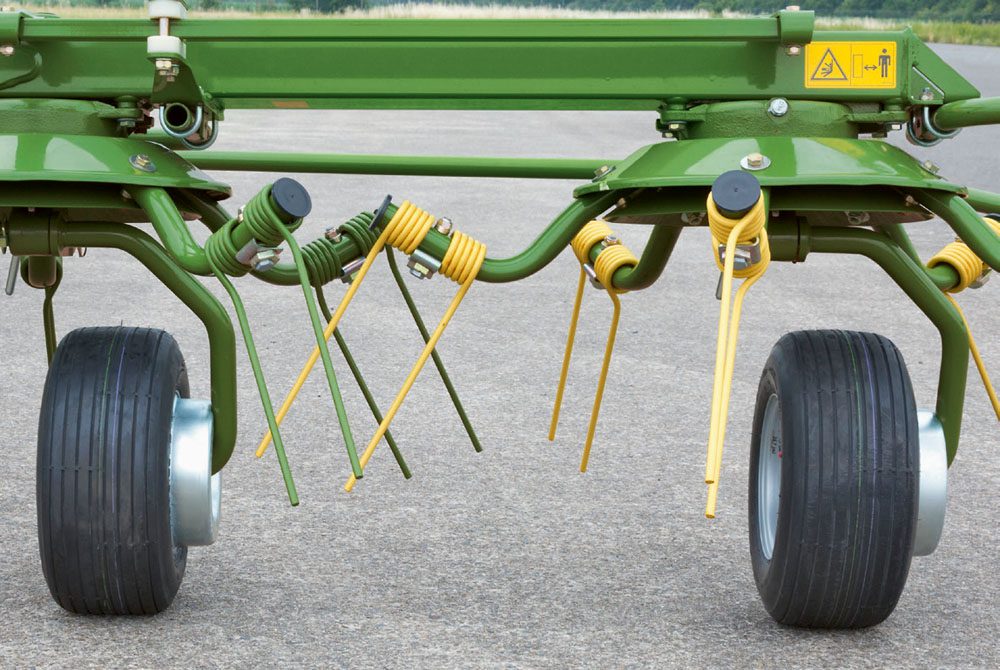 KW-T- Trailed Rotary Tedders 1