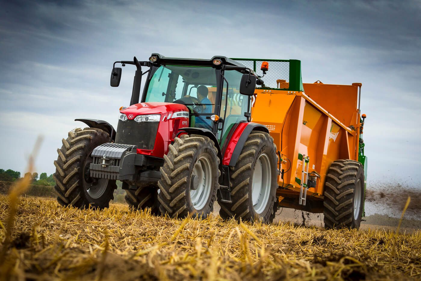 MASSEY FERGUSON 6700 3