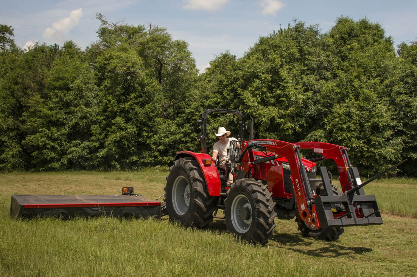 MASSEY FERGUSON 4700 4