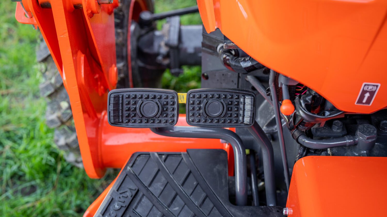 Kubota L02 Series 4